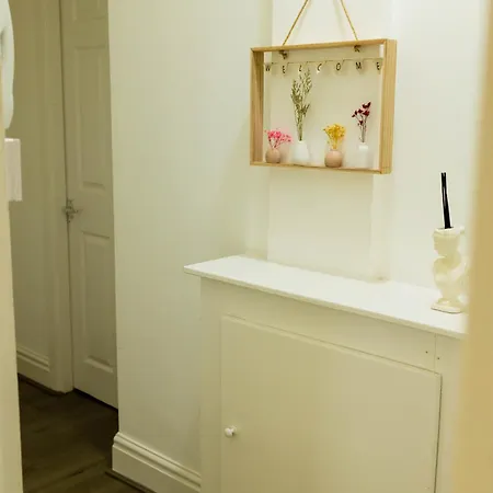 דירה Charming 1 Bedroom In The Heart Of Close To Centre And Etihad Stadium *