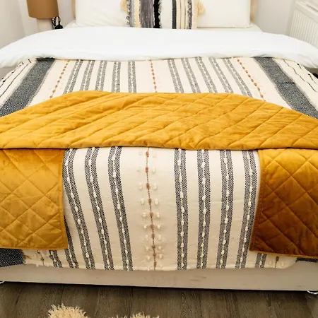 Charming 1 Bedroom In The Heart Of Close To Centre And Etihad Stadium דירה