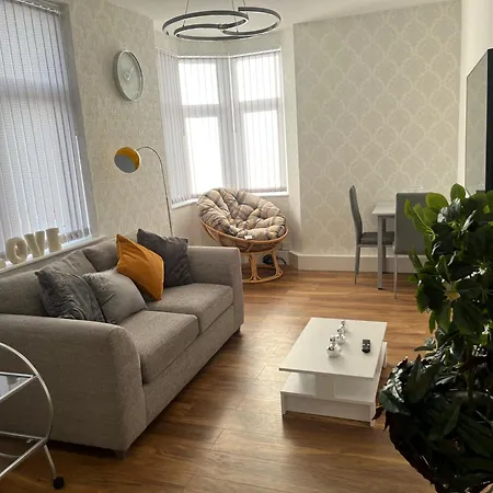 Appartement Charming 1 Bedroom In The Heart Of Close To Centre And Etihad Stadium *