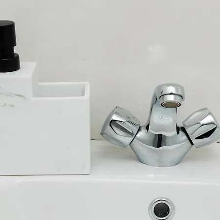 Charming 1 Bedroom In The Heart Of Close To Centre And Etihad Stadium