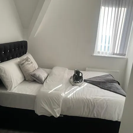 Charming 1 Bedroom In The Heart Of Close To Centre And Etihad Stadium Apartment Manchester