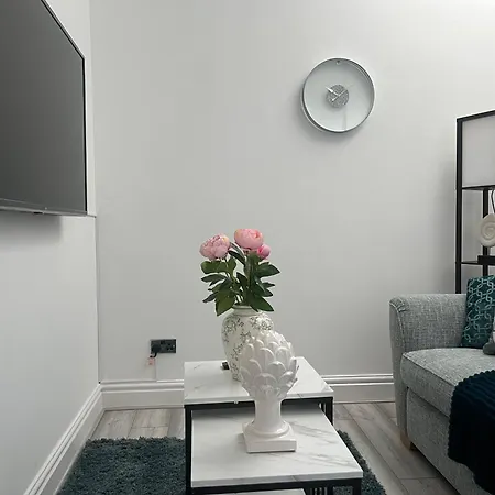 Apartment Charming 1 Bedroom In The Heart Of Close To Centre And Etihad Stadium