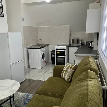 Charming 1 Bedroom In The Heart Of Close To Centre And Etihad Stadium דירה