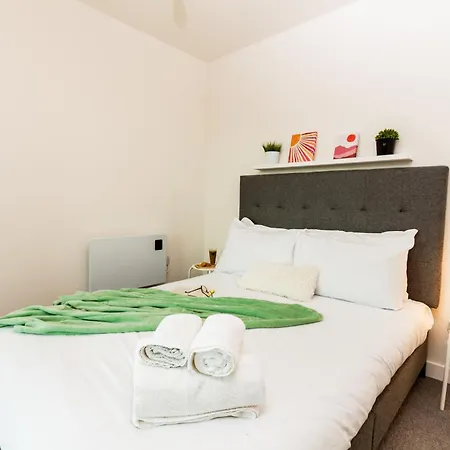 Beautiful 1br Penthouse In Old Trafford Apartamento *