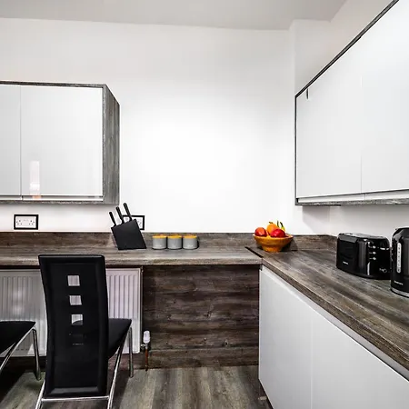 Serviced Northernnightzzz - The Park Manchester