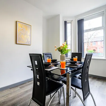 בית נופש Serviced Northernnightzzz - The Park *