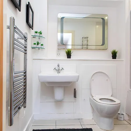 Luxury 3 King Bed Quayside Manchester