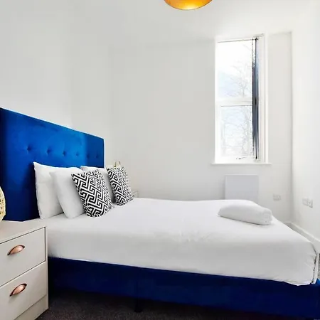 Appartement Free Parking - Beautiful 2-br Flat In