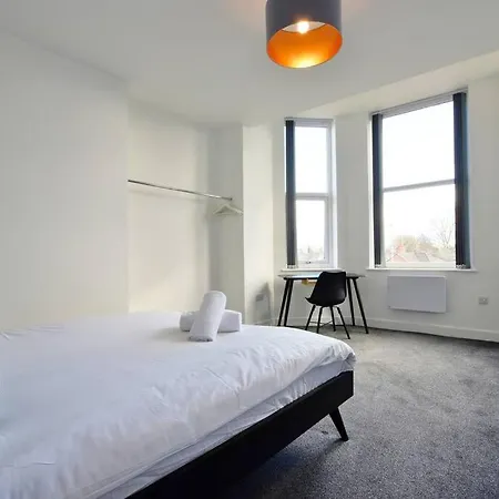 Appartement Free Parking - Beautiful 2-br Flat In