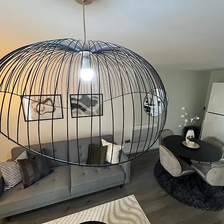 Appartement Stunning + Free Parking *