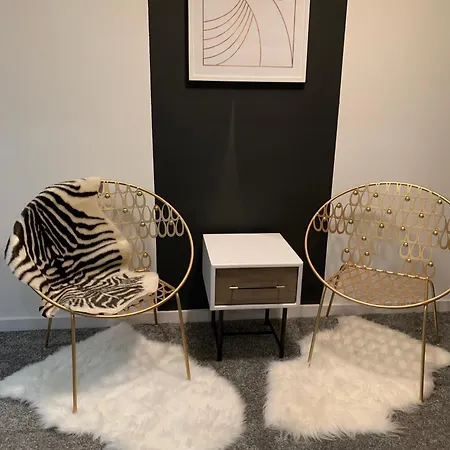 + Free Parking Apartment *