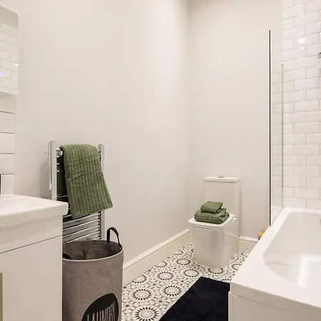 Marsh Lux 2 Apartment