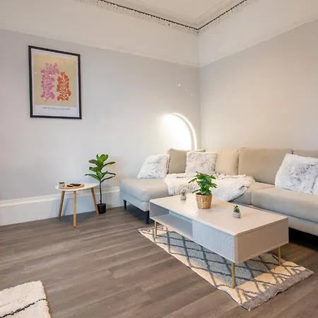 Apartment Marsh Lux 2