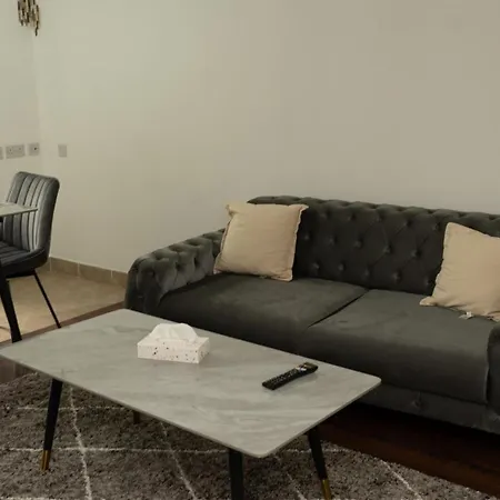 בית נופש Lovely 3 Bed For Contractors, Families, Groups - Gated Parking מנצ'סטר