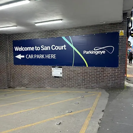 Hotel Ashley's Place Manchester