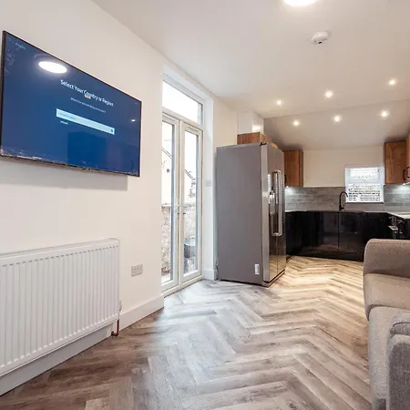 Szálloda Ashley's Place *