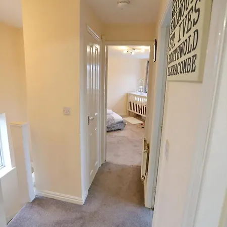 Pass The Keys 2xfree Parking Family Minutes From