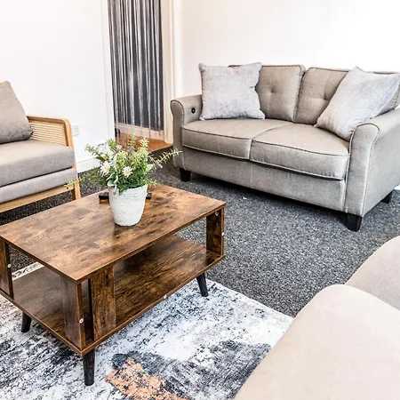 아파트 Stylish 2 Bed House 7mins To City Center *