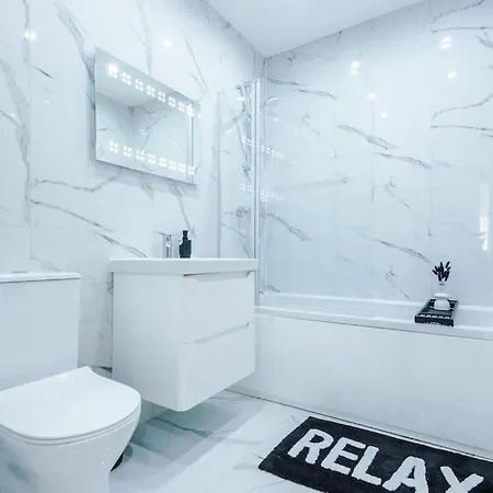Heart Of Didsbury Luxury 2 Bed By Hass Haus Apartment *