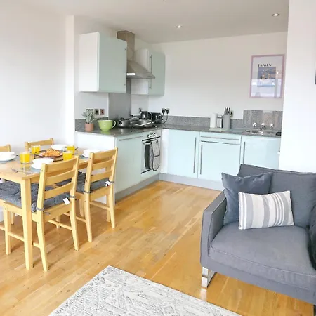 Pass The Keys Former Mill Complex Flat With Balcony Ancoats * Manchester
