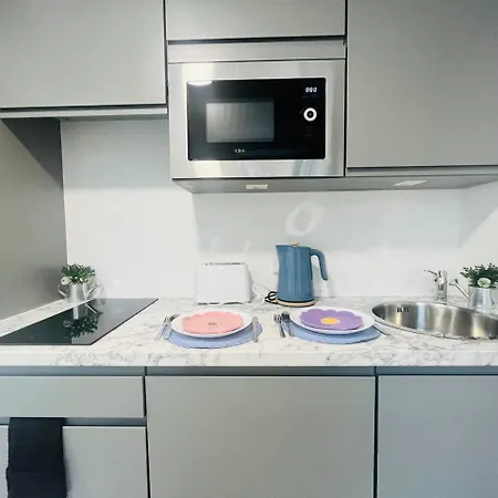 アパート Modern Minimalist Studio In Stretford マンチェスター