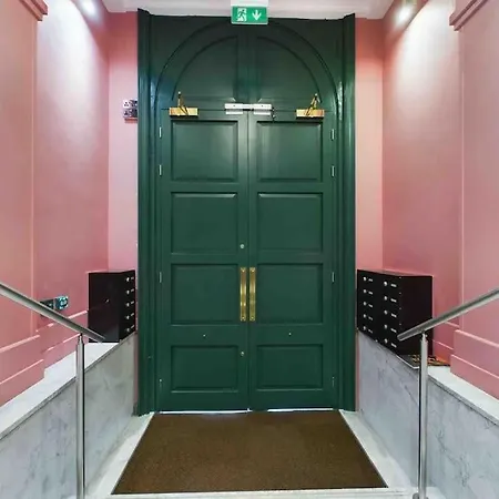 Lejlighed Stylish 2bed Centre