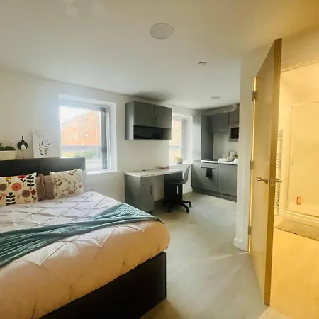 דירה Stretford's Best: Cosy Studio Retreat