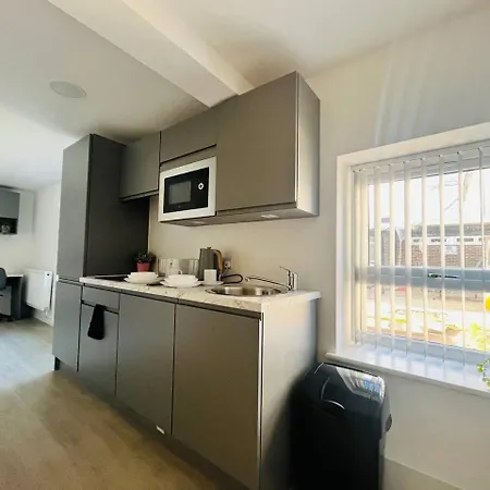 Chic Hideaway: Modern Studio In Stretford Apartamento *