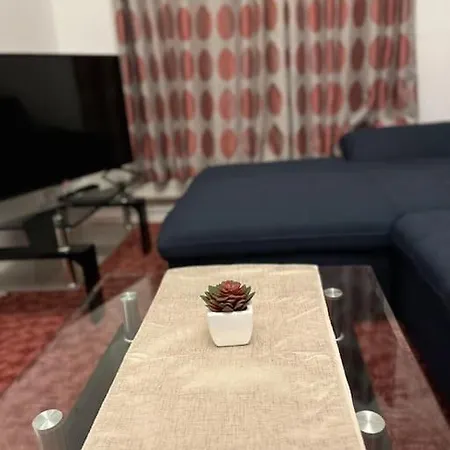 Salford 2-bed - Near Uni & Mcr Centre Сasa de vacaciones *