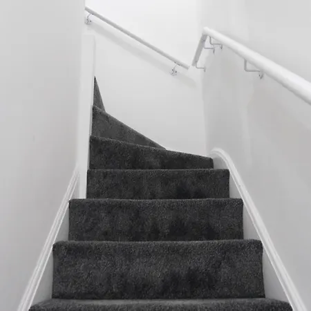 Etihcity - 3 Bedroom Semi - Free Parking Near Etihad Stadium, Tourist Attractions, Centre, Transport And Motorway Links Next To Mcdonald's - Sky N Netflix