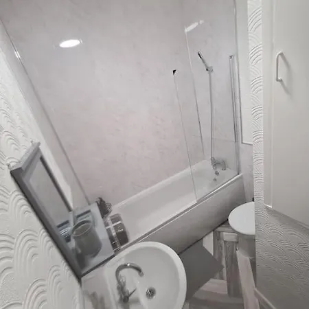 From アパート マンチェスター