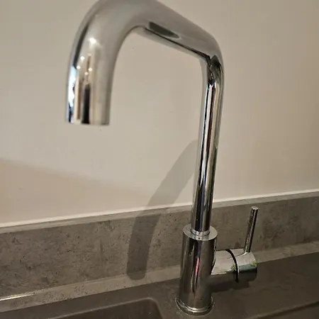 2 Double Beds - 2 Single Beds Manchester