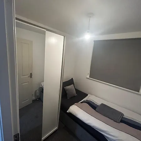 Apartment Executive 3 Bedroom House