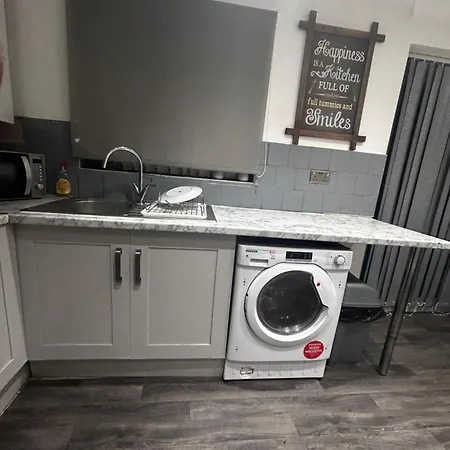 Executive 3 Bedroom House Apartment