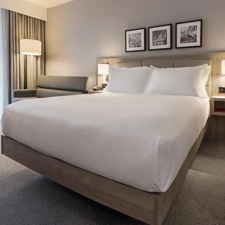 Hotel Hilton Garden Emirates Old Trafford 4*