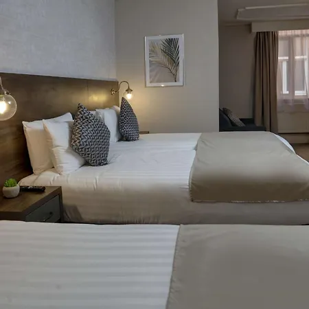 Trafford Hall Manchester, Trademark Collection By Wyndham Otel 3*