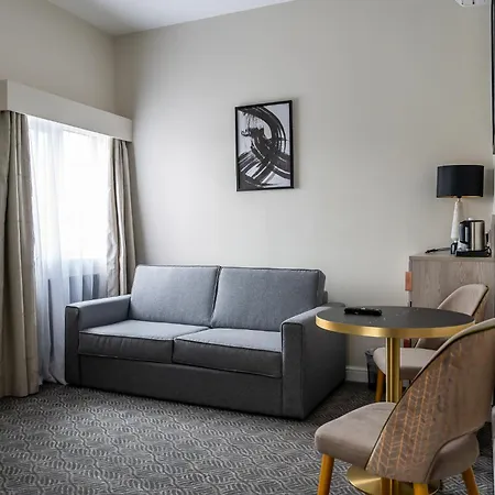 Trafford Hall Manchester, Trademark Collection By Wyndham 3*
