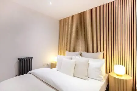 Townhaus West By The Heim Residences マンチェスター