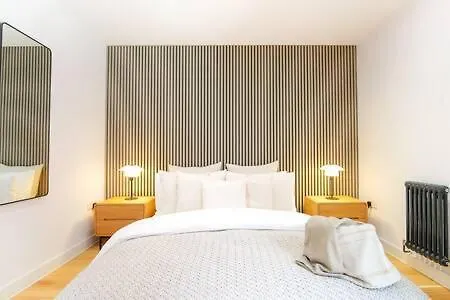Townhaus West By The Heim Residences Hotel