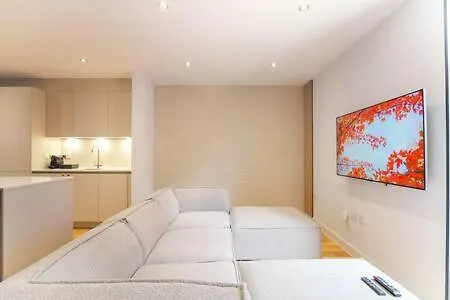 Townhaus West By The Heim Residences 別荘