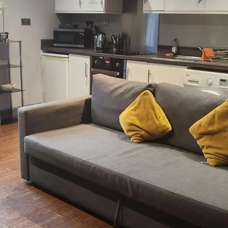 Lewis In The Heart Of The Northern Quarter Sleeps Up To 12 מנצ'סטר