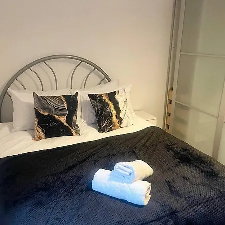 דירה Free Parking 1 Bedroom Flat With Double Sofa Bed מנצ'סטר