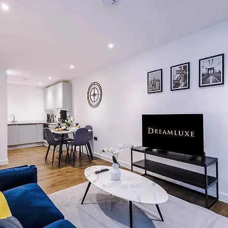 Family,contractors & Monthly Deals! By Dreamluxe *