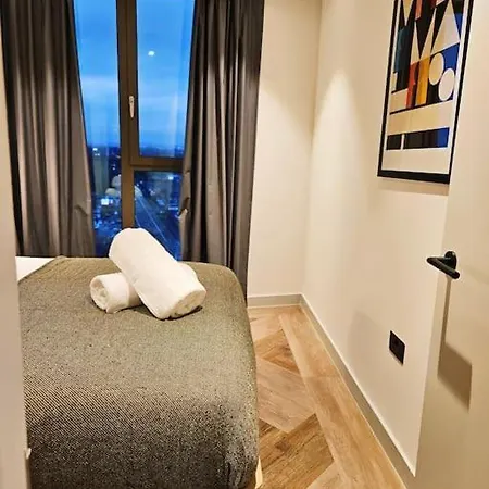 Luxury Ancoats 2br, 2 Showers - Stunning Views - Ideal For Leisure And Long Enquiries Manchester