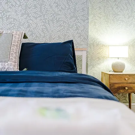 4 Bed Victorian Home, 15 Mins To Centre, Free Parking *