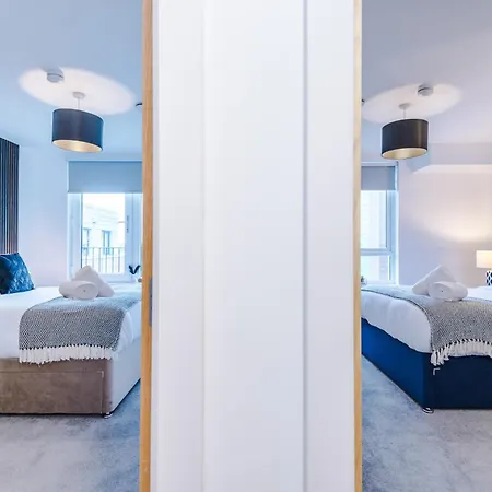 Appartement Athena Suite: Mdn 2bd W/ Roof Terrace *