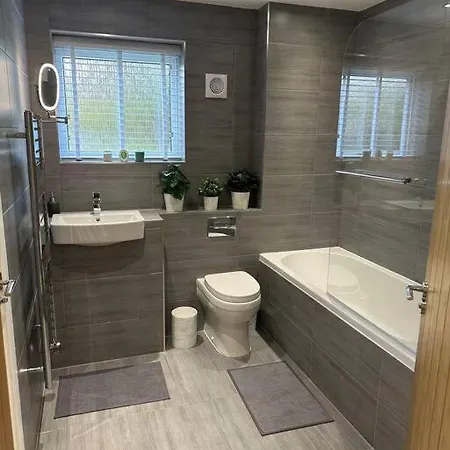 Lejlighed Ground Floor 3 Bed Mcr