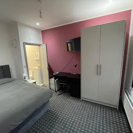 Homestay Luxurious En-suite 3 Manchester