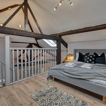 Centre 3 Bedroom #41 Apartment Manchester