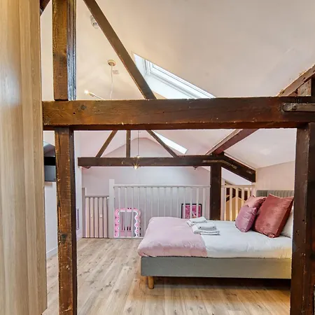 Funky 3 Bedroom In Chinatown! Manchester